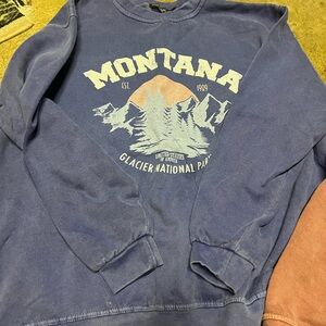 Nastygal Montana Graphic Crewneck Sweatshirt - Blue